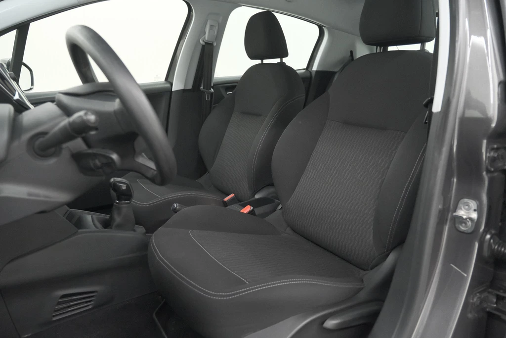 Peugeot 208 – foto 24