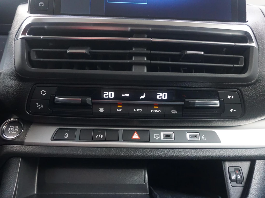 Opel Vivaro-e – foto 13