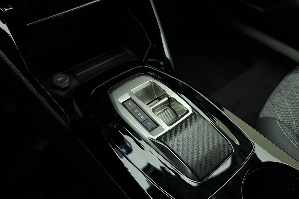 Peugeot e-2008 – foto 27
