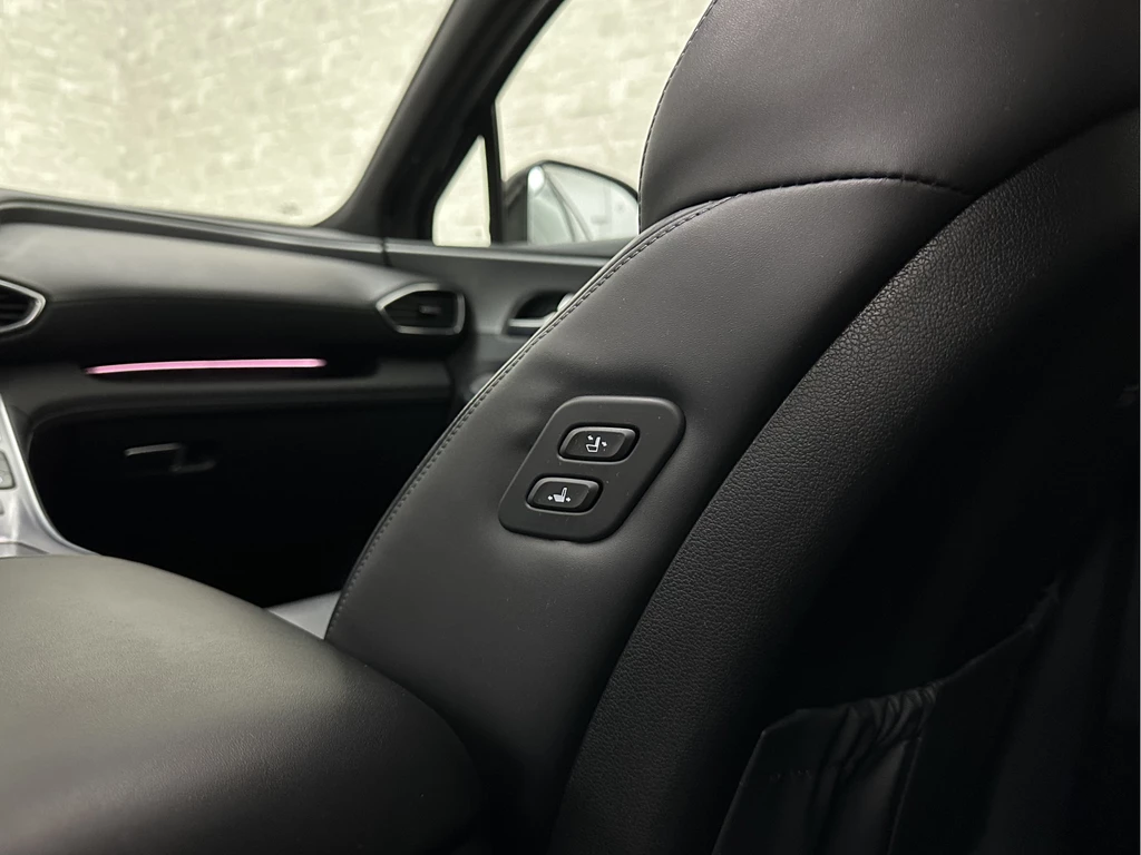 Hyundai Santa Fe – foto 30
