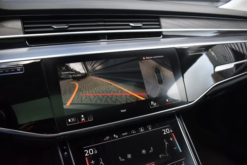 Audi A8 – foto 22