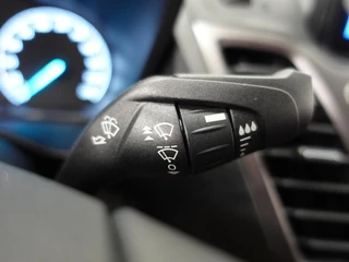 Ford Transit Connect – thumbnail 24