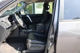 Toyota Land Cruiser – thumbnail 10