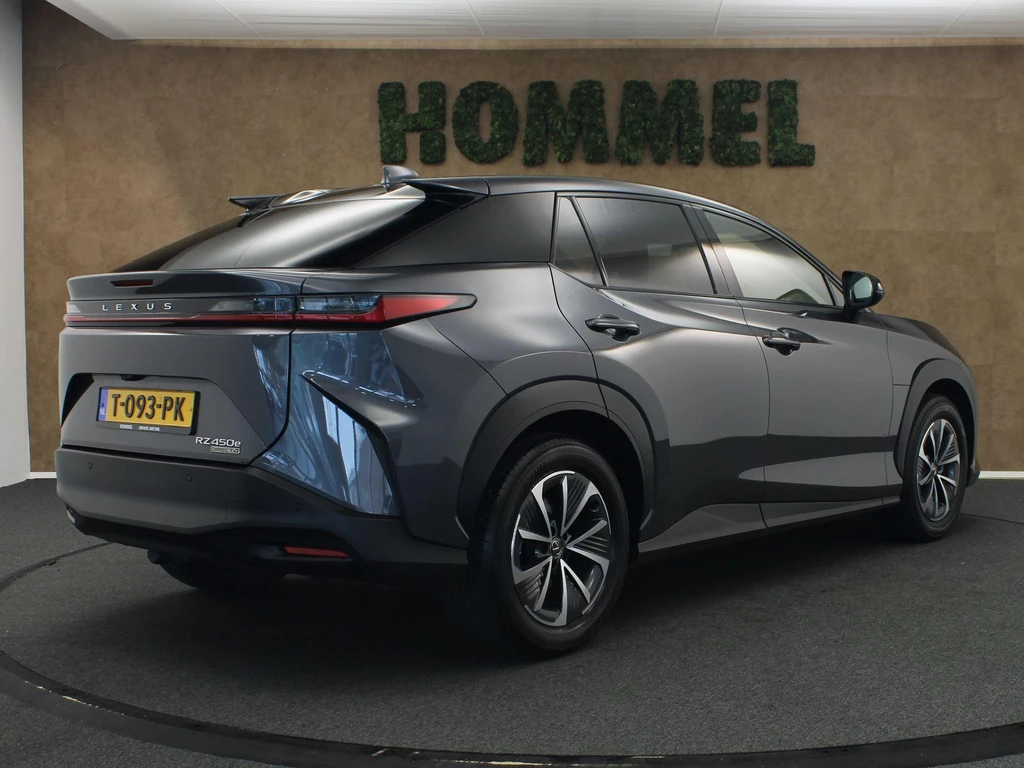 Lexus RZ – foto 6