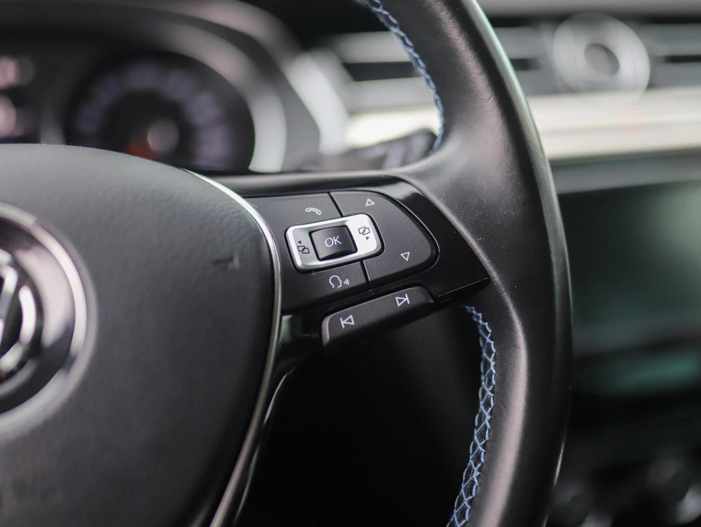 Volkswagen Passat – foto 44