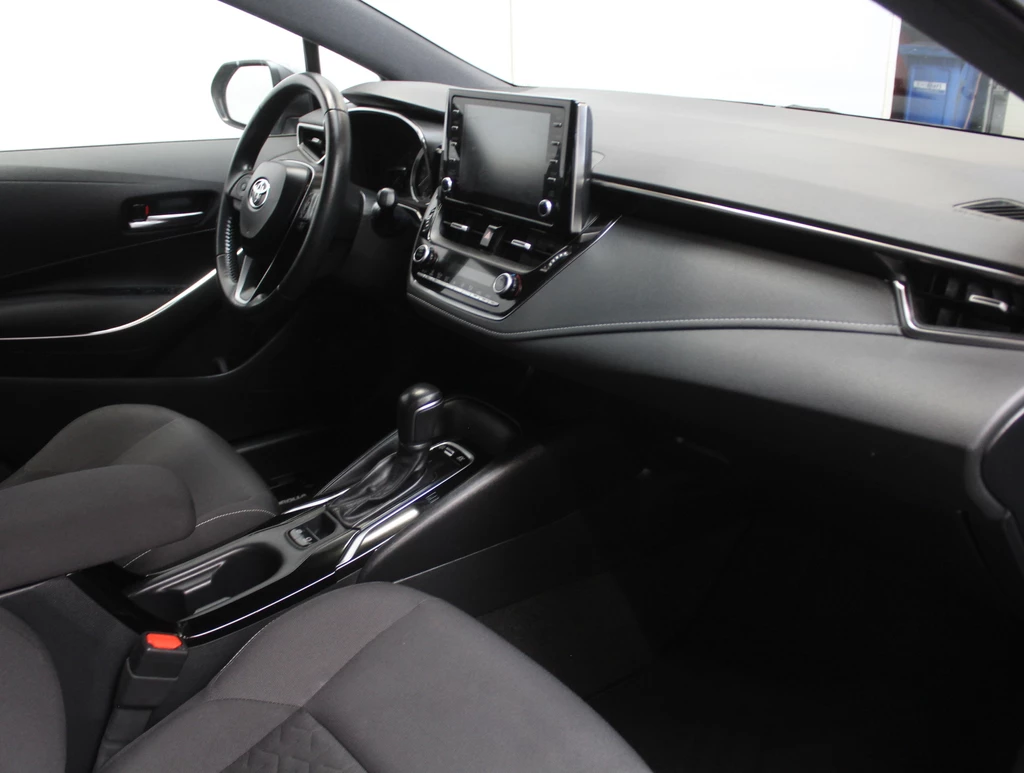 Toyota Corolla Touring Sports – foto 15