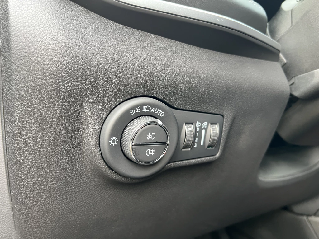 Jeep Compass – foto 12