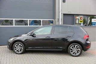 Volkswagen Golf – thumbnail 8