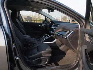 Jaguar I-PACE – thumbnail 15