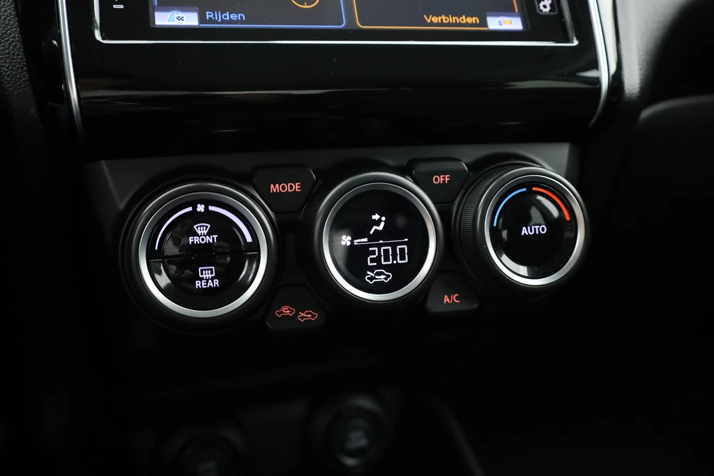 Suzuki Swift – foto 32