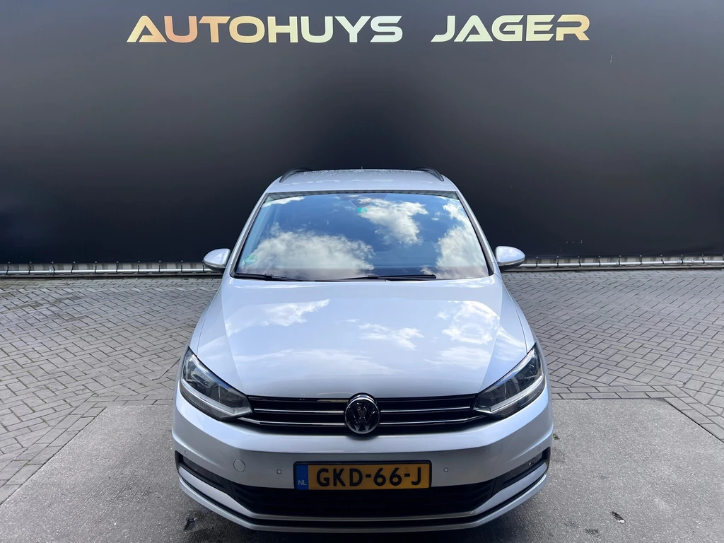 Volkswagen Touran – foto 8