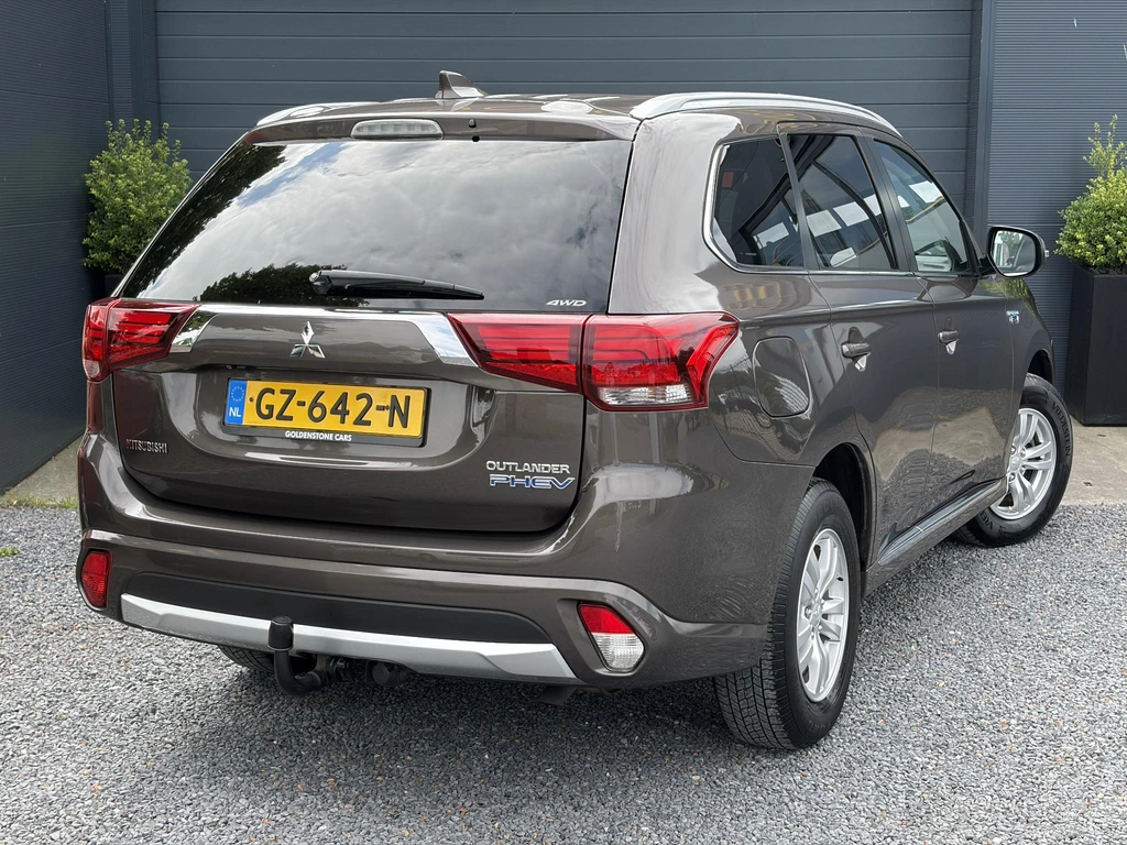 Mitsubishi Outlander – foto 3