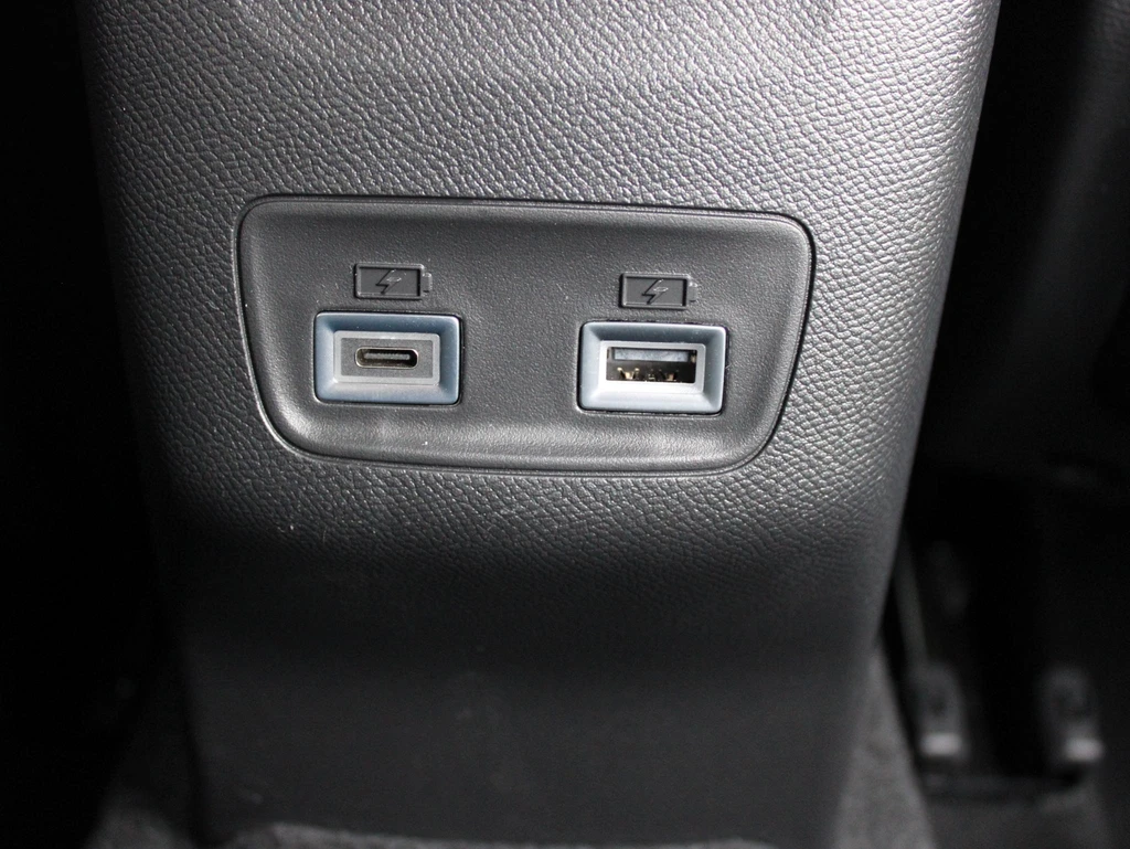 Peugeot 208 – foto 24