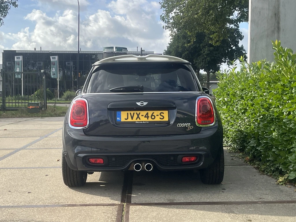 MINI 3-deurs – foto 4