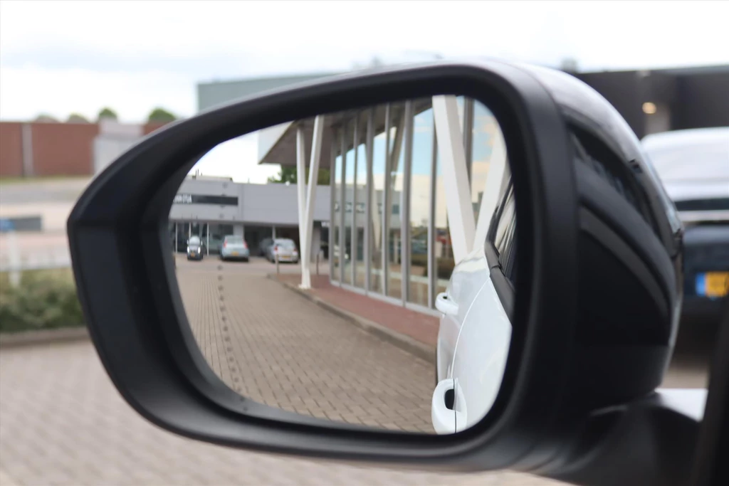 Renault Rafale – foto 44