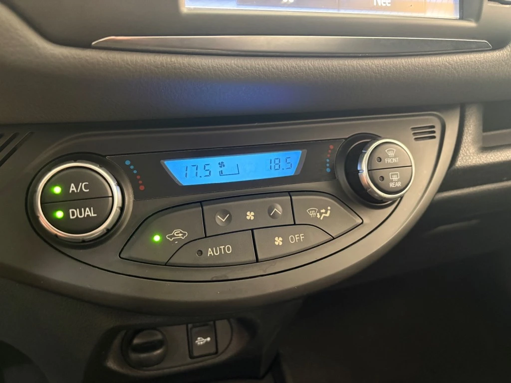 Toyota Yaris – foto 12