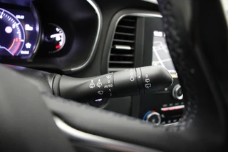 Renault Mégane Estate – thumbnail 27