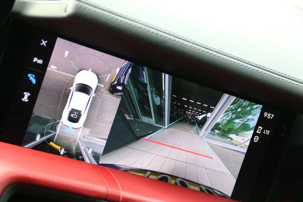 Porsche Taycan – foto 11
