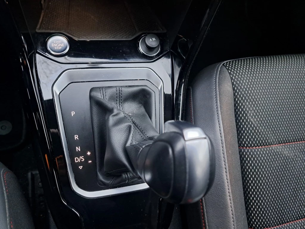 Volkswagen T-Roc – foto 10