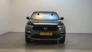 Volkswagen T-Roc – thumbnail 8