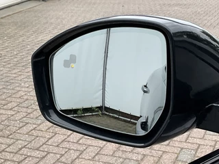 Jaguar F-PACE – thumbnail 52