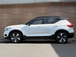 Volvo XC40 – thumbnail 2