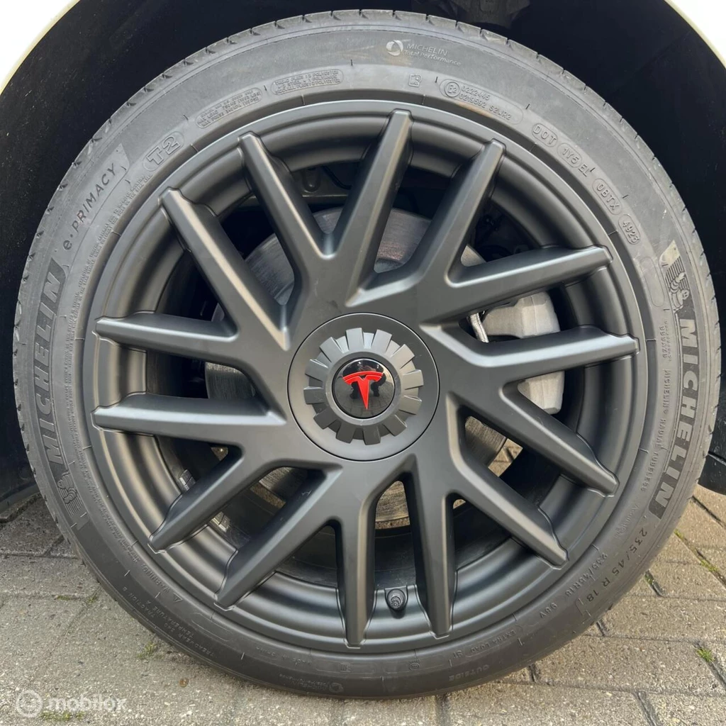 Tesla Model 3 – foto 24