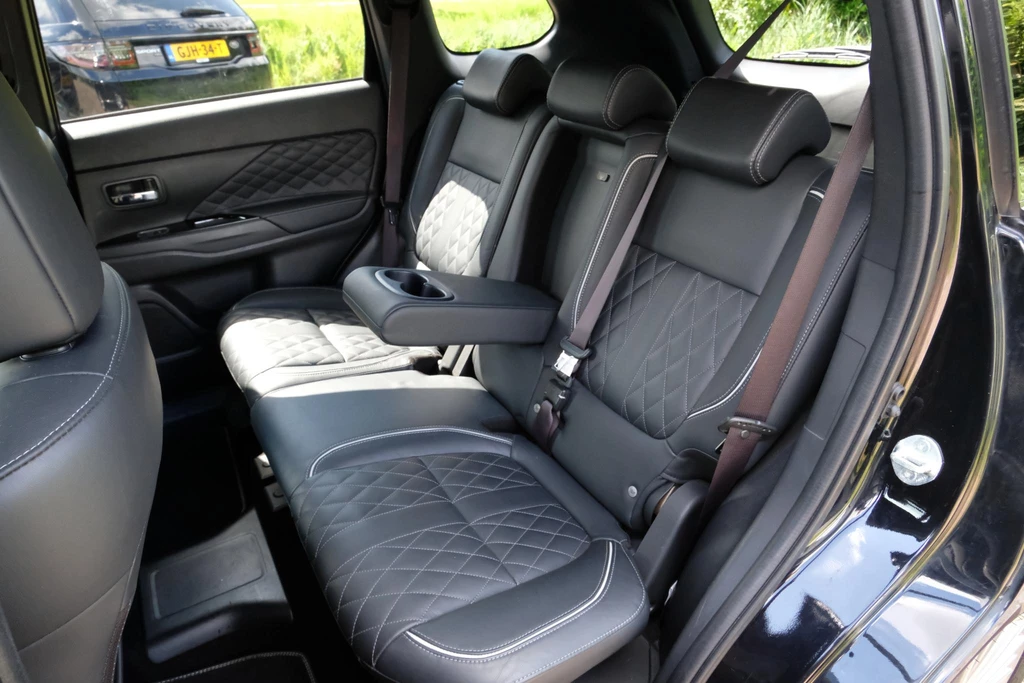 Mitsubishi Outlander – foto 11
