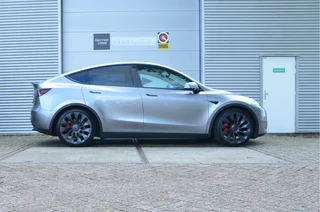 Tesla Model Y – thumbnail 4