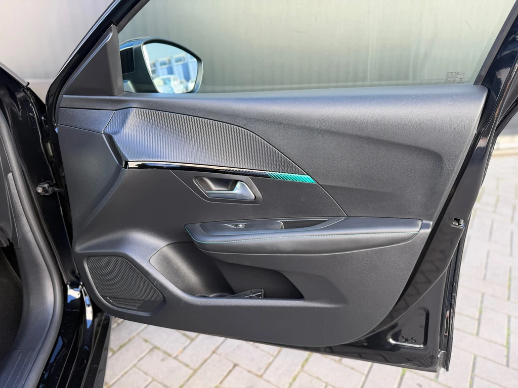 Peugeot e-208 – foto 20