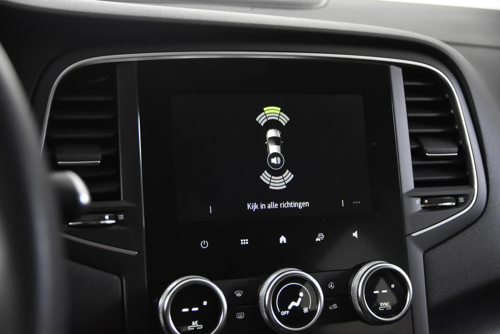 Renault Megane E-Tech – foto 24