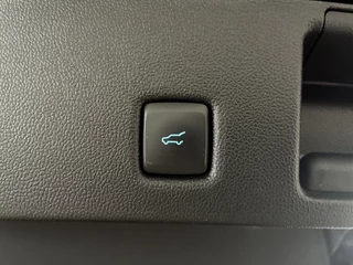 Ford Kuga – thumbnail 16