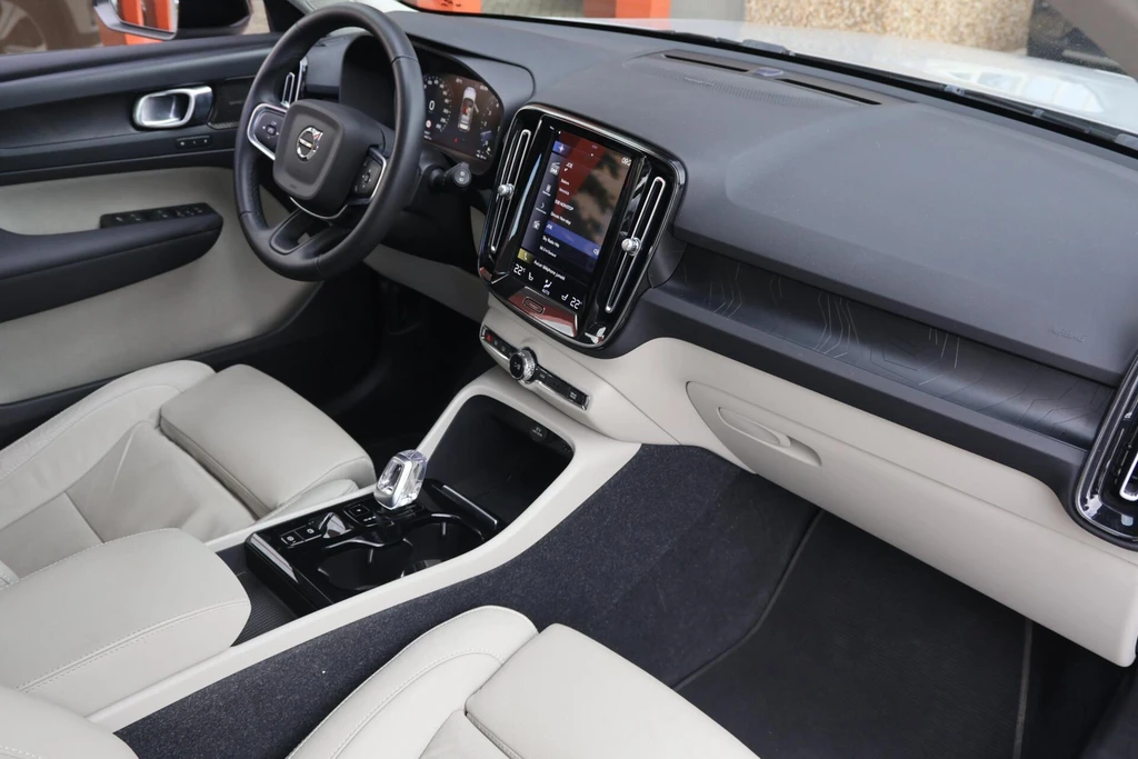 Volvo XC40 – foto 26
