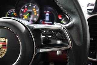 Porsche Cayenne – thumbnail 16