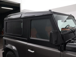 Land Rover Defender – thumbnail 39