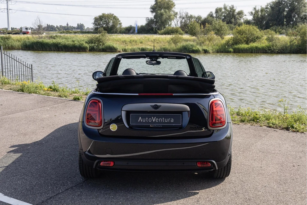 MINI Cabrio – foto 9