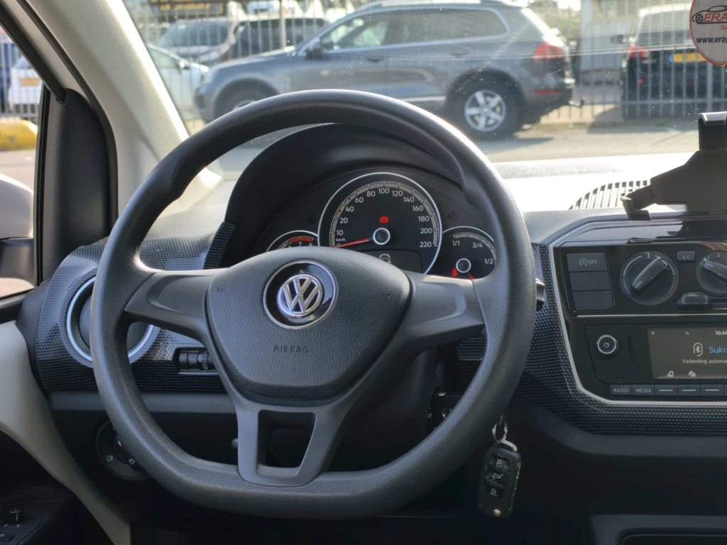 Volkswagen up! – foto 11