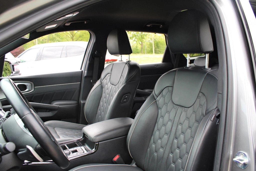 Kia Sorento – foto 11