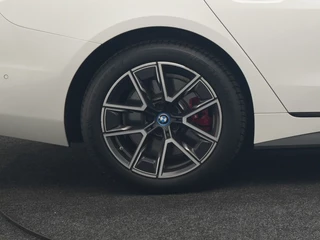 BMW i4 – thumbnail 43