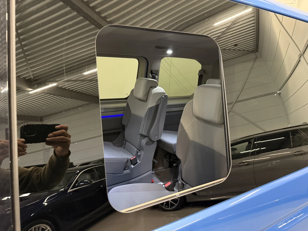 Volkswagen Multivan – foto 12