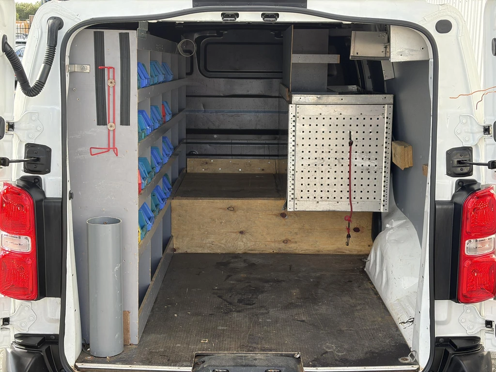 Opel Vivaro – foto 12