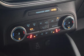 Ford Kuga – thumbnail 11