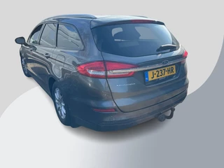 Ford Mondeo – thumbnail 1