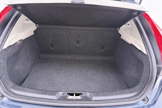 Volvo V40 – thumbnail 41