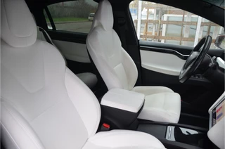 Tesla Model X – thumbnail 8