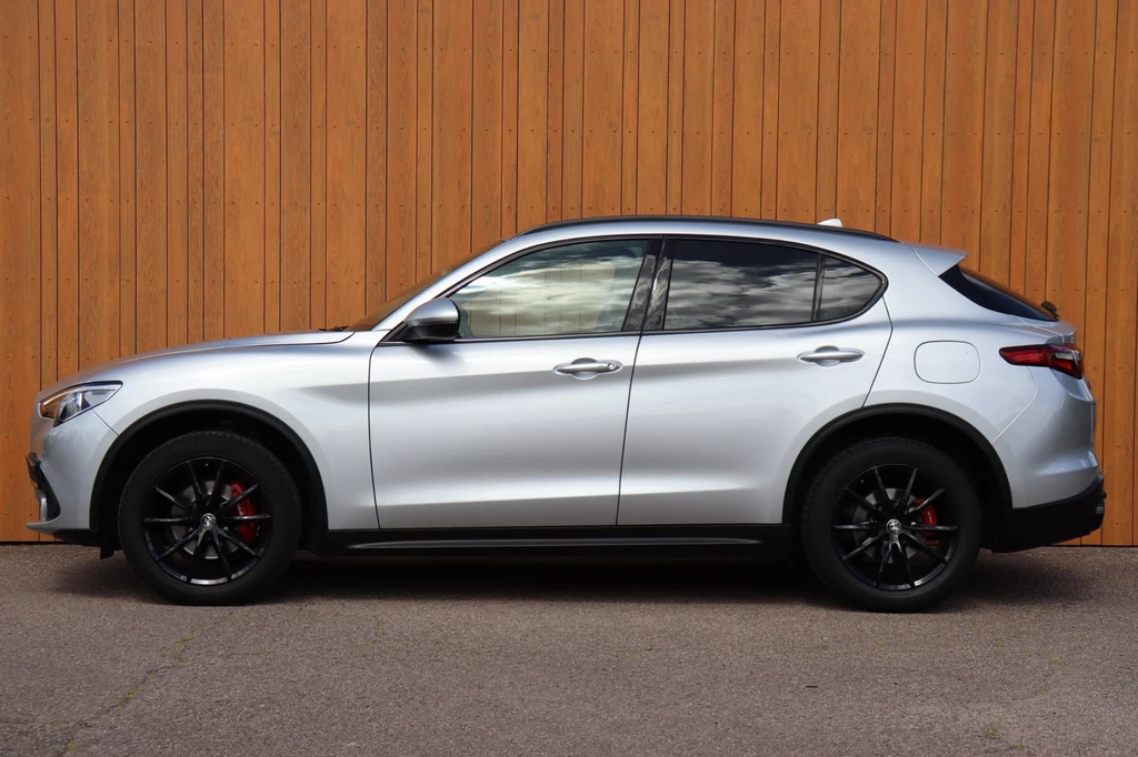 Alfa Romeo Stelvio – foto 3