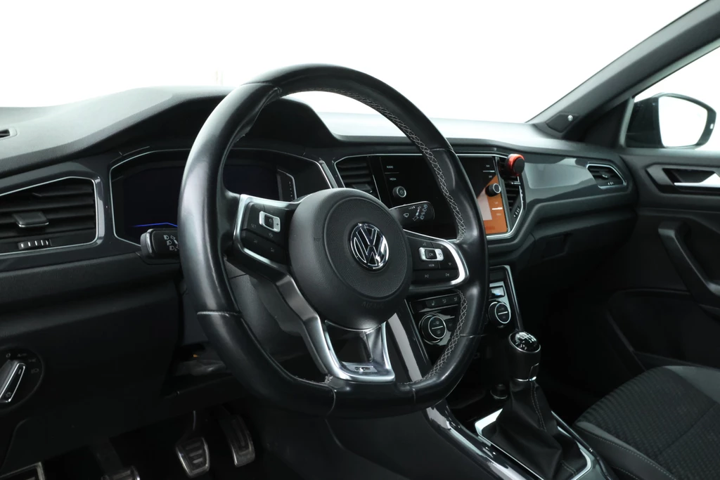 Volkswagen T-Roc – foto 12