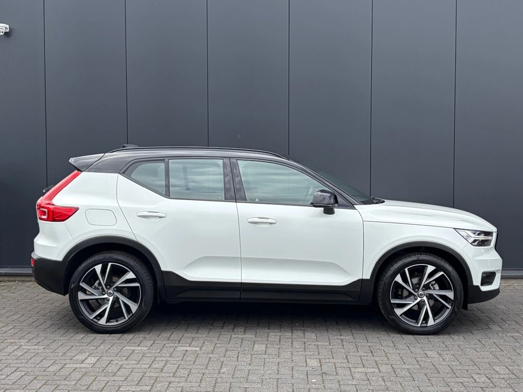 Volvo XC40 – foto 3