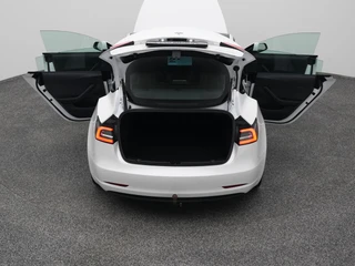 Tesla Model 3 – thumbnail 33