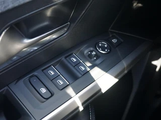 Peugeot e-5008 – thumbnail 14